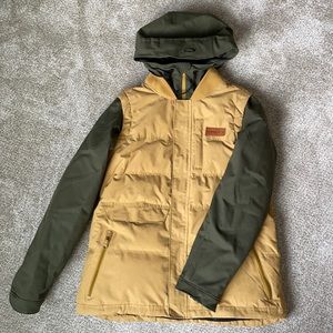 Oakley ski/snowboard jacket